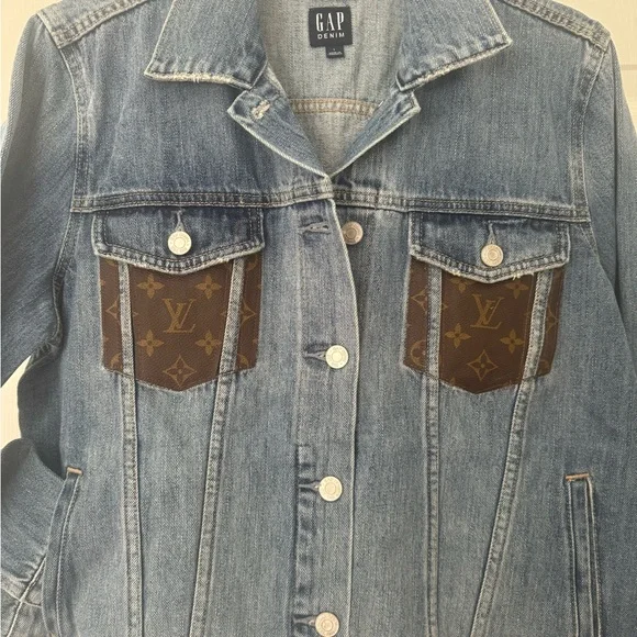 GAP Denim Jacket with authentic LV canvas patches size LARGE - Picture 5 of 5